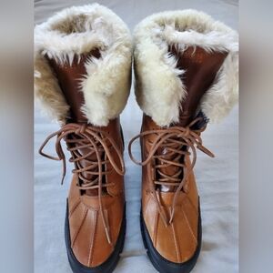 RALPH LAUREN Winter Boots, Size 8.5